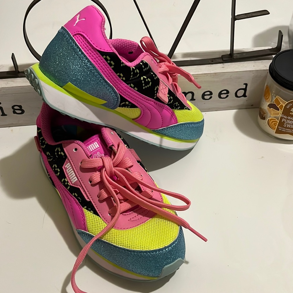 Kids puma LOL